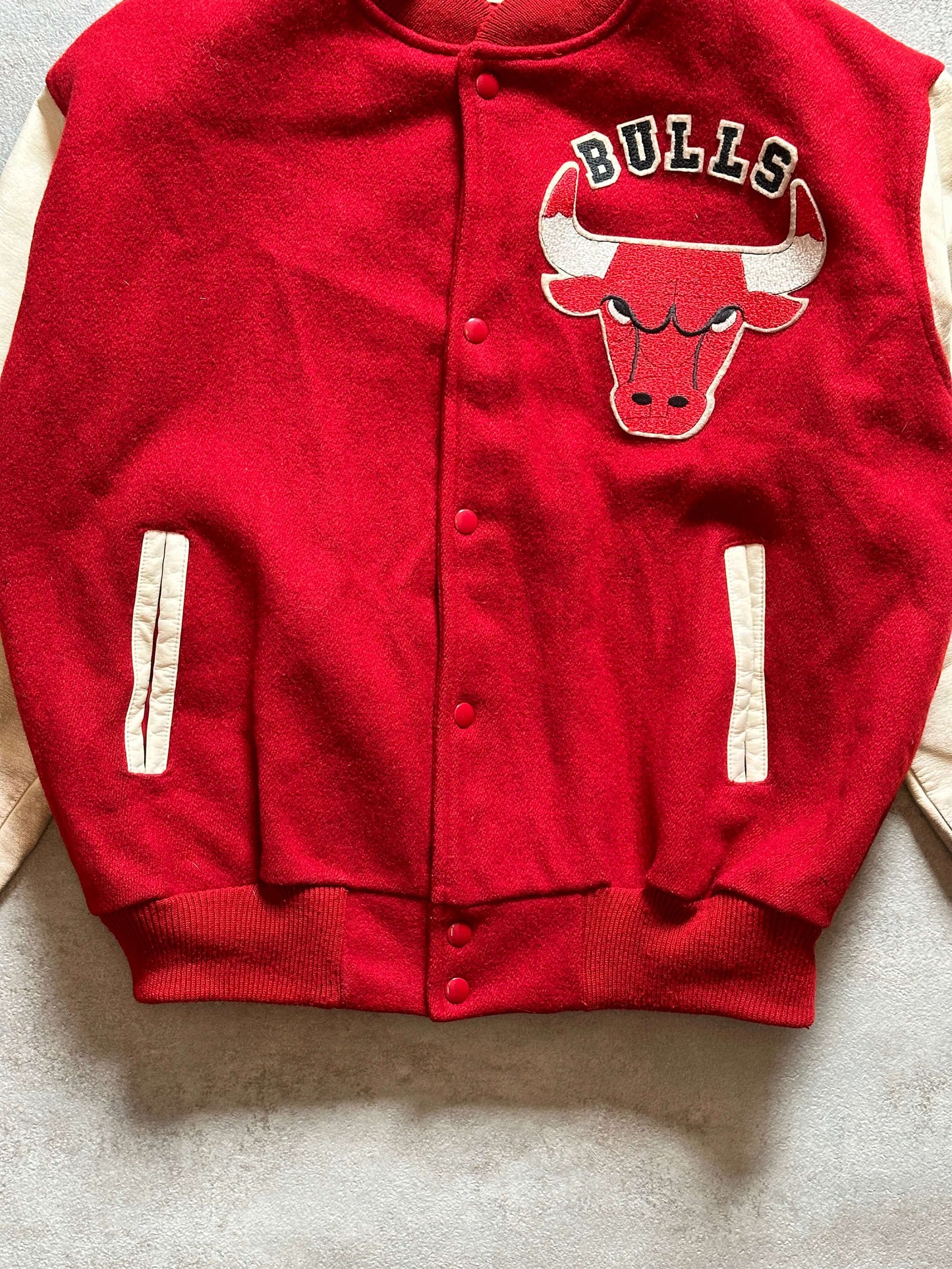 VINTAGE CHICAGO BULLS VARSITY JACKET - XLARGE