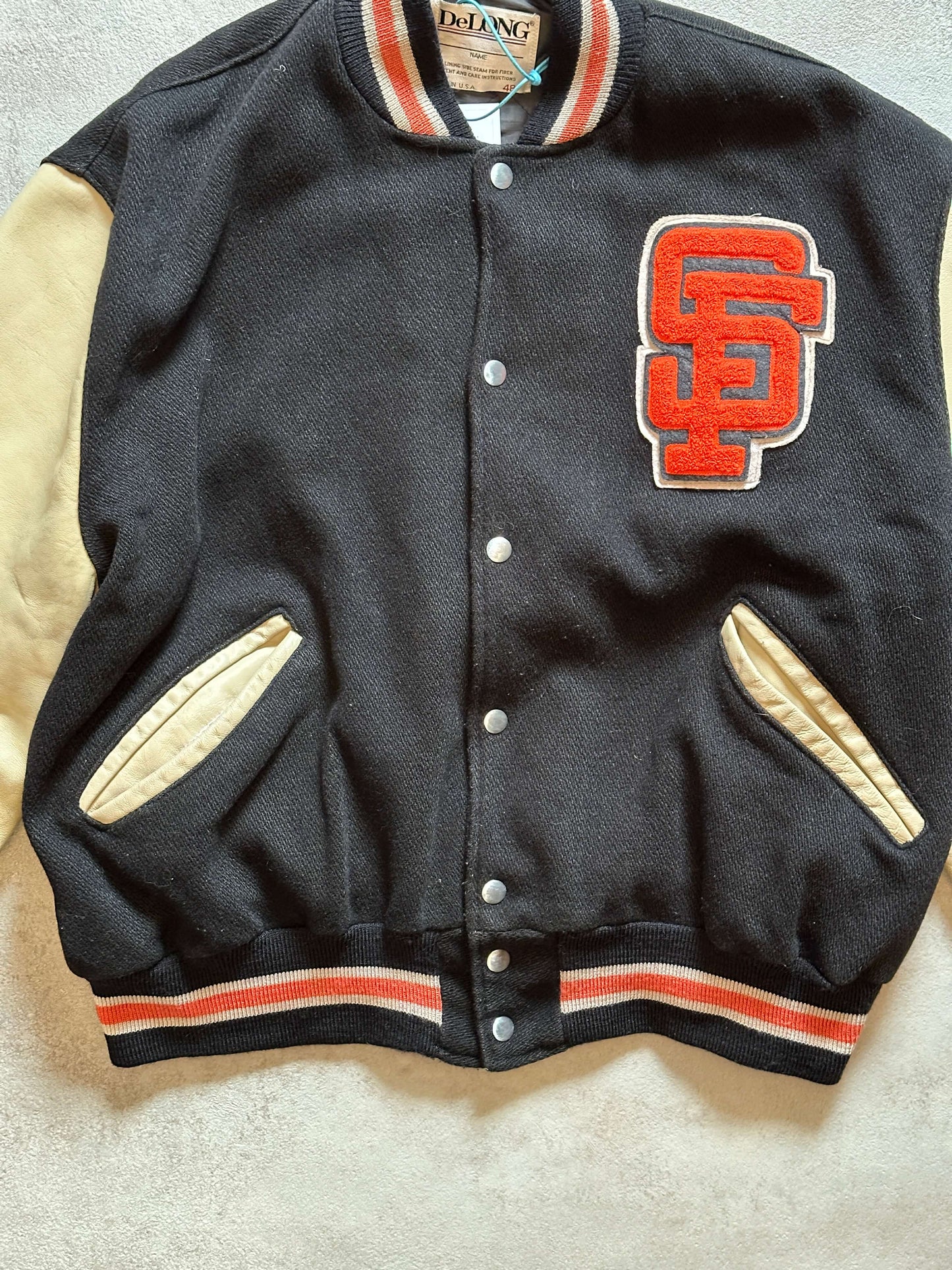VINTAGE SAN FRANCISCO GIANTS VARSITY JACKET - MEDIUM
