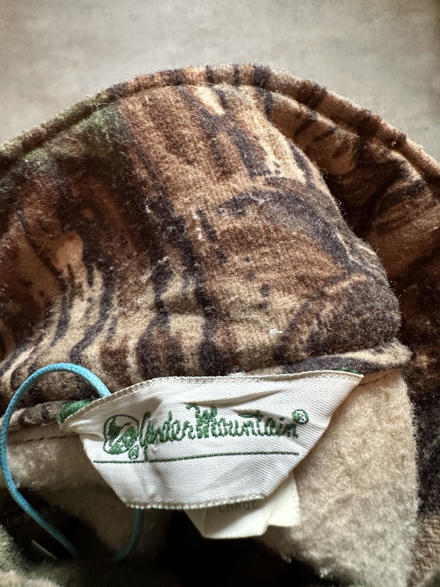 VINTAGE REALTREE CAMO FLEECE JACKET - XLARGE