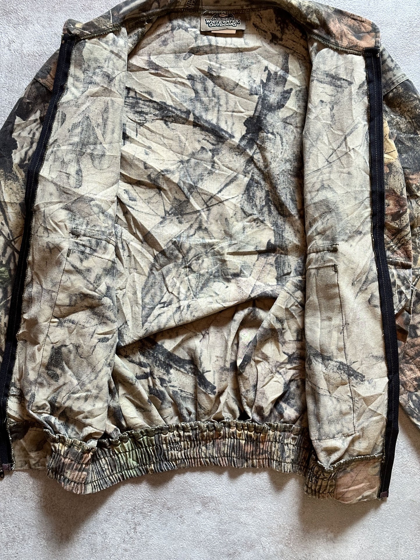 VINTAGE REALTREE CAMO JACKET - MEDIUM