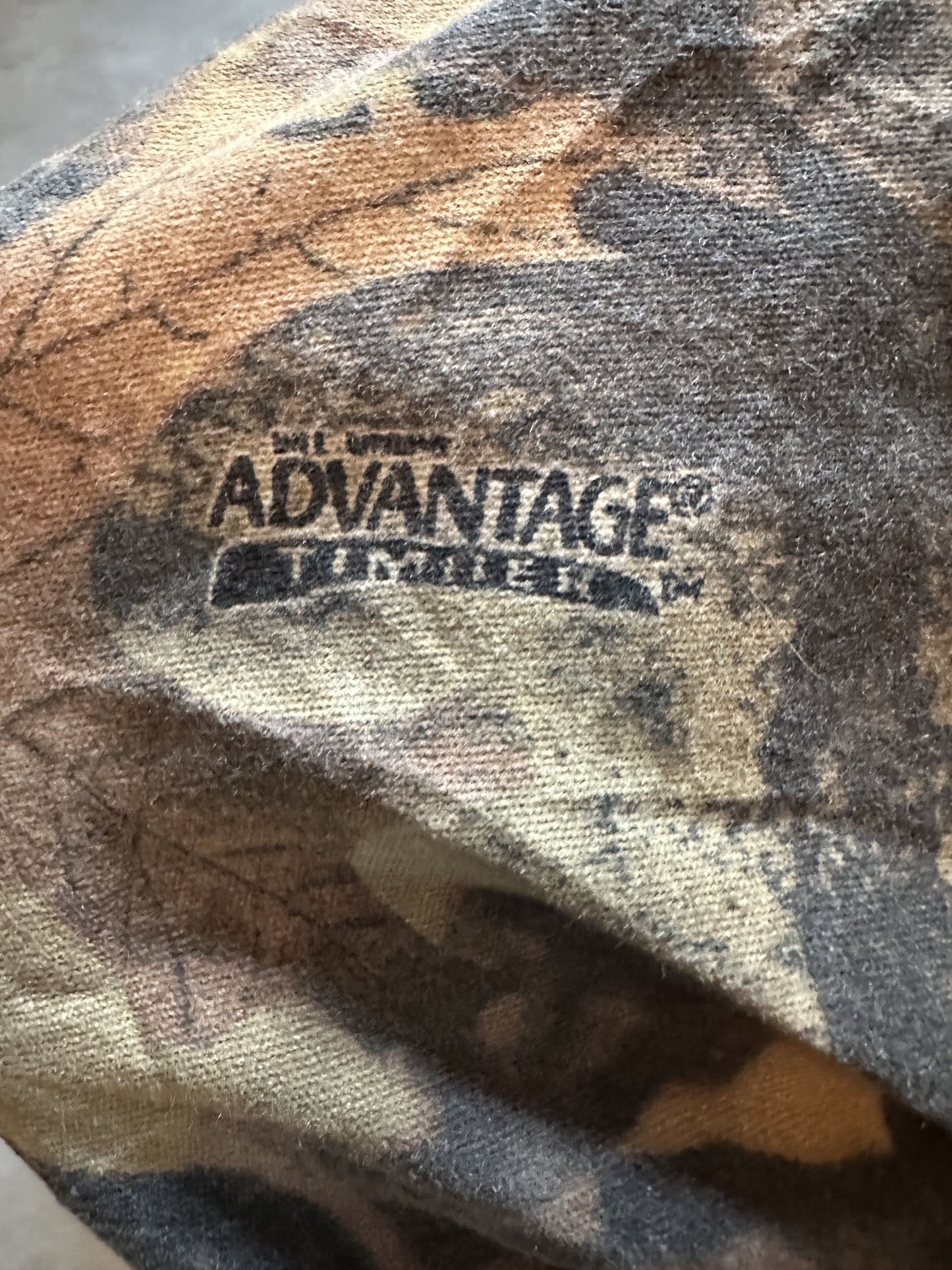 VINTAGE REALTREE CAMO JACKET - MEDIUM