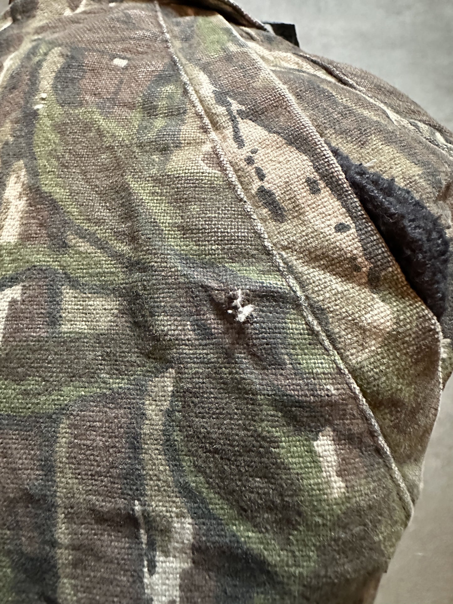 VINTAGE REALTREE CAMO JACKET - LARGE