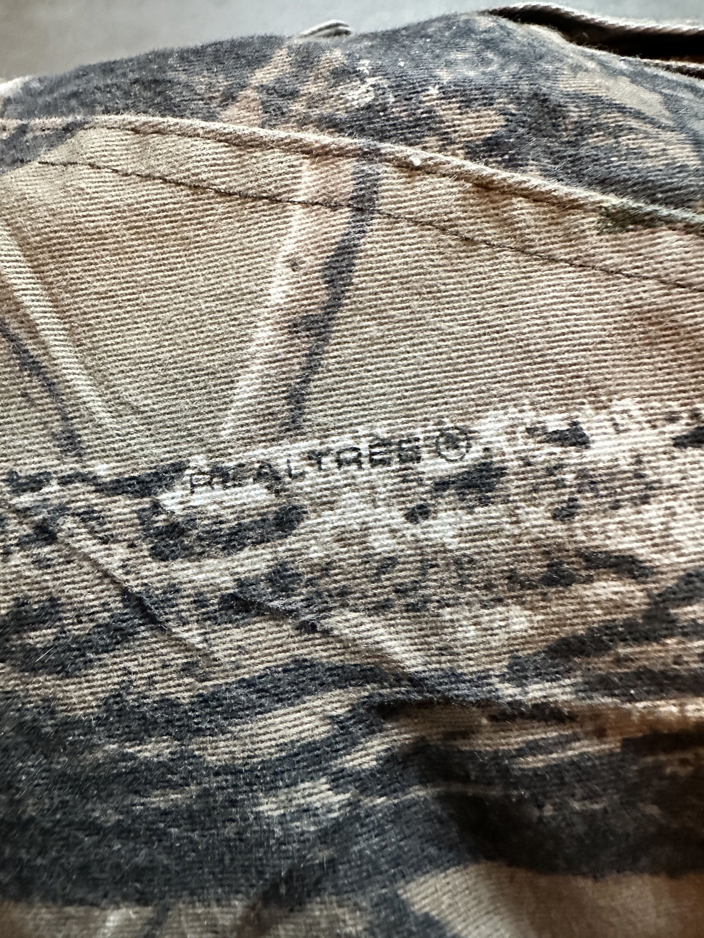 VINTAGE REALTREE CAMO JACKET - SMALL