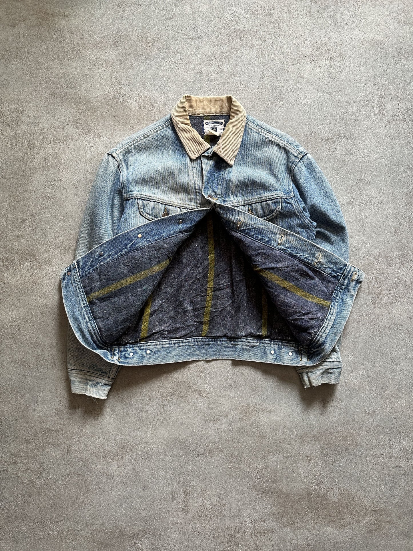 VINTAGE LEE DENIM JACKET - MEDIUM