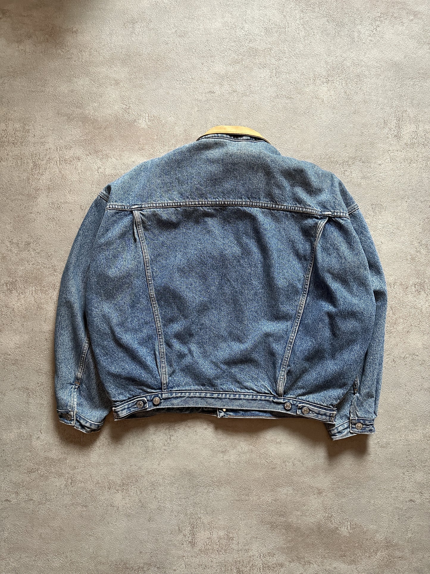 VINTAGE LEVI'S DENIM JACKET - XLARGE