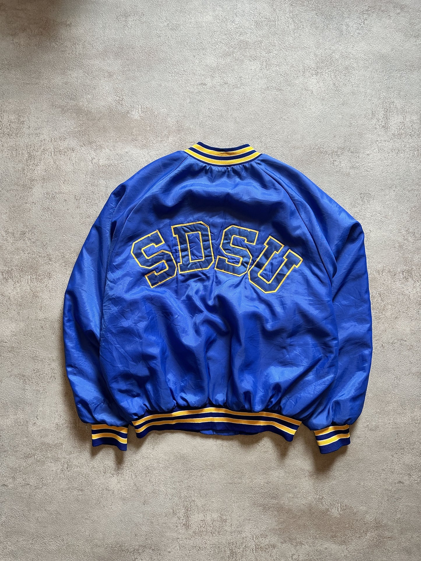 VINTAGE SOUTH DAKOTA STATE UNIVERSITY JACKET - XXLARGE