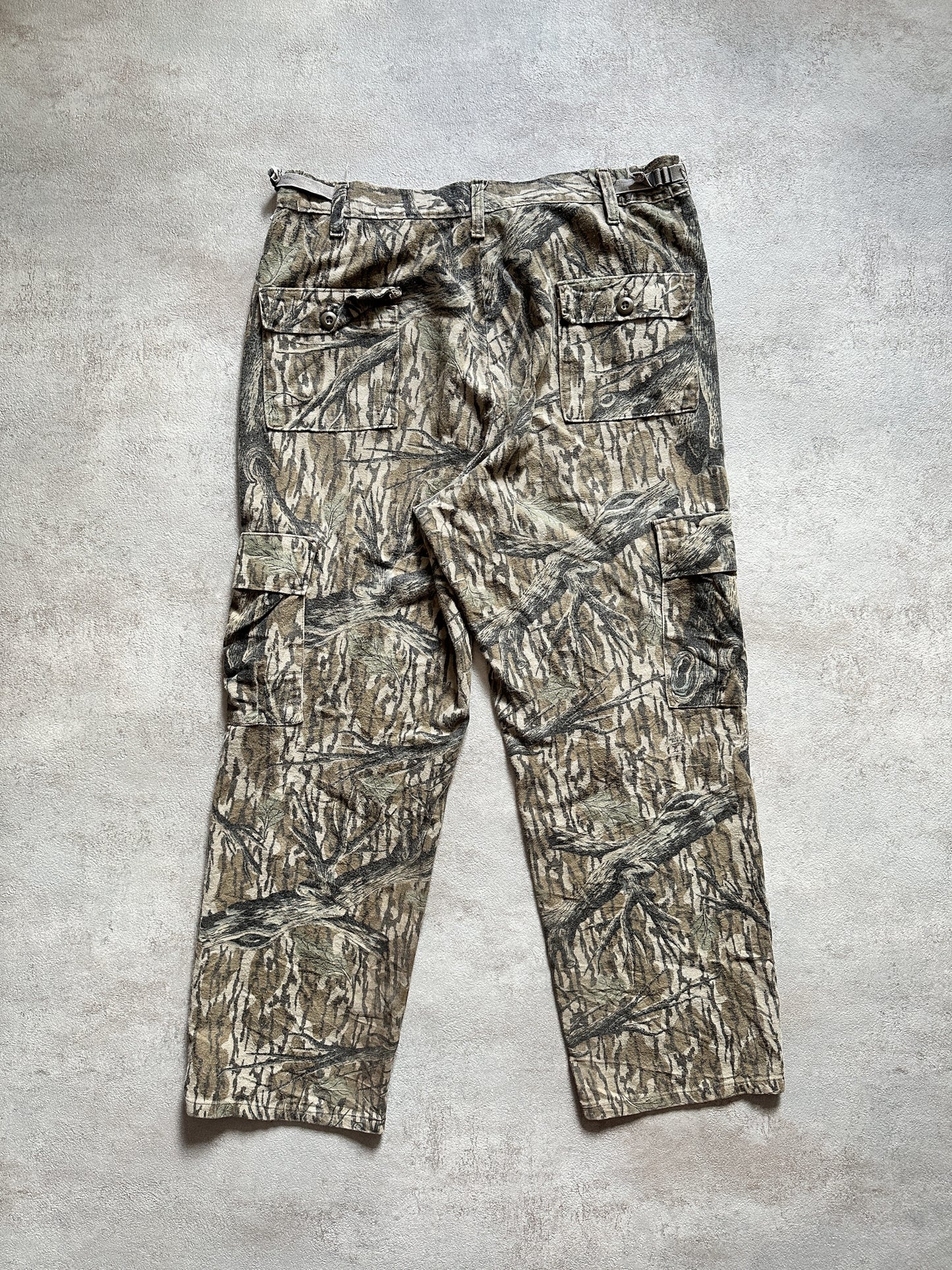 VINTAGE REALTREE CAMO CARGO PANT - W34 X L32