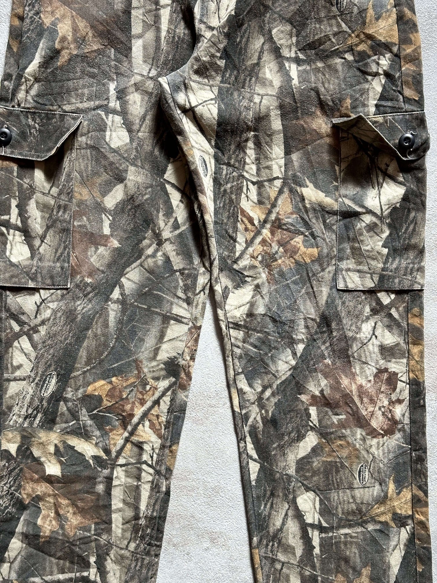 VINTAGE REALTREE CAMO CARGO PANT - W30 X L32