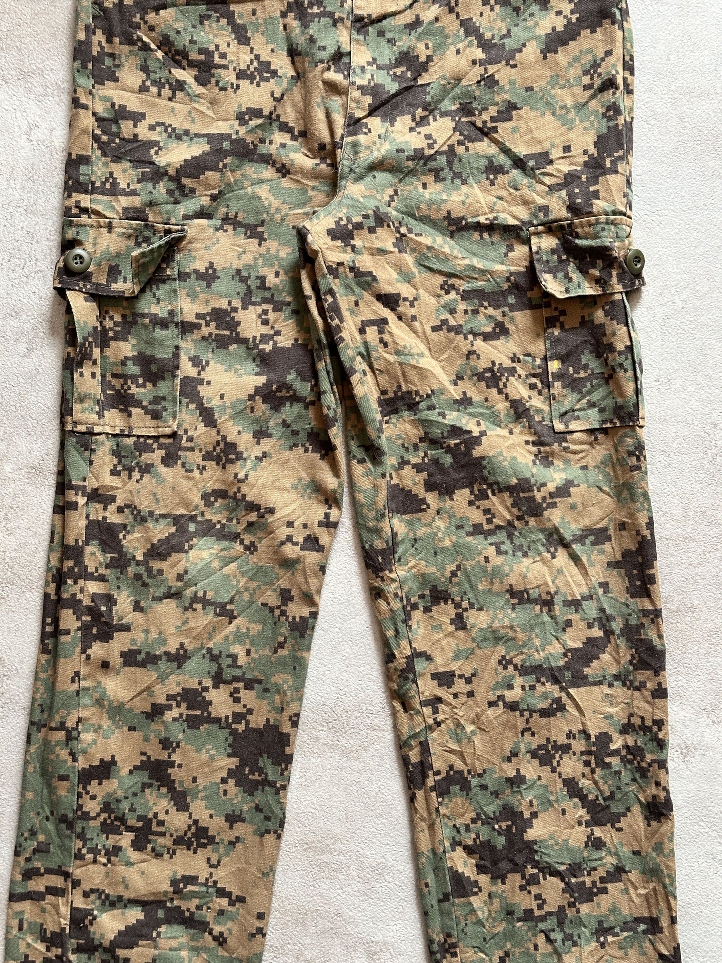 VINTAGE DIGITAL CAMO CARGO PANT - W30 X L30