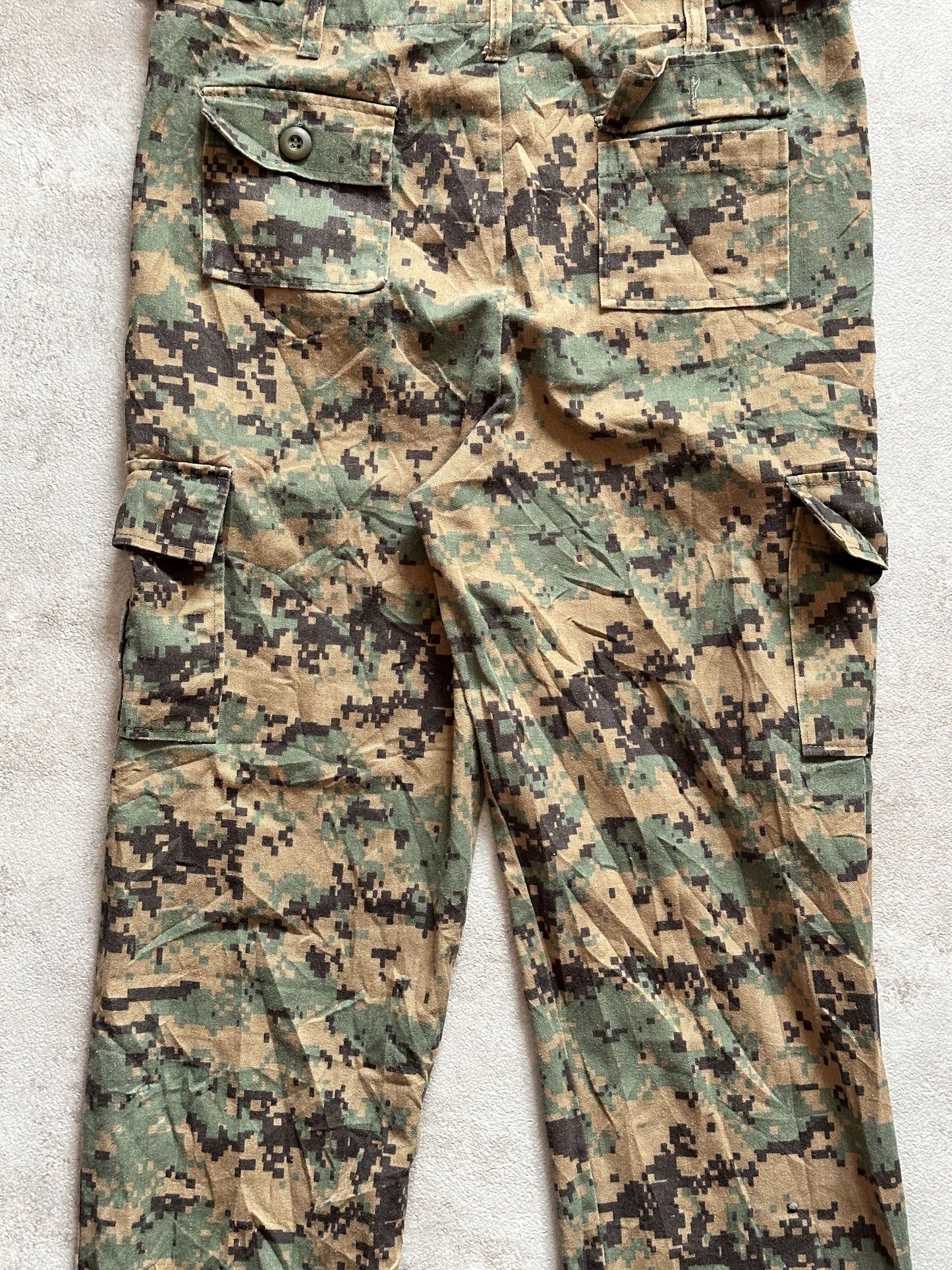 VINTAGE DIGITAL CAMO CARGO PANT - W30 X L30