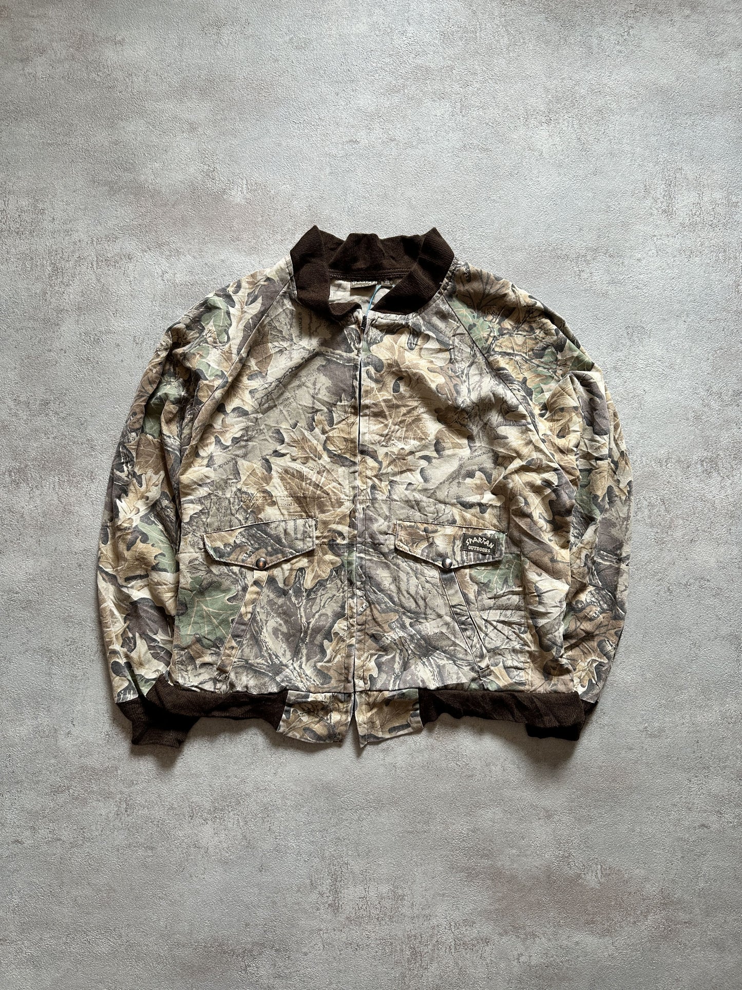 VINTAGE REALTREE CAMO JACKET - XLARGE