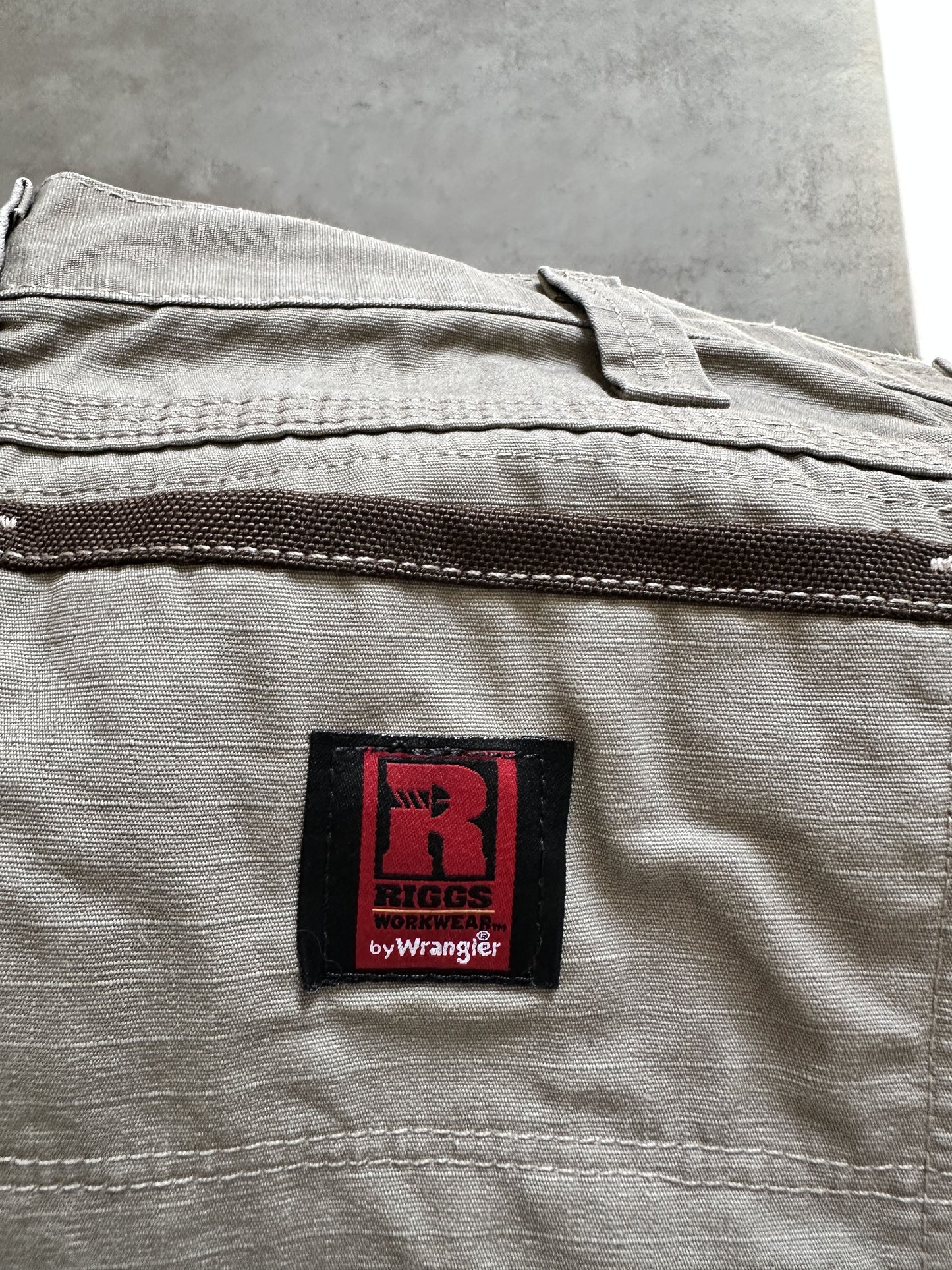 VINTAGE WRANGLER RIPSTOP WORKWEAR PANT - W38 X L30