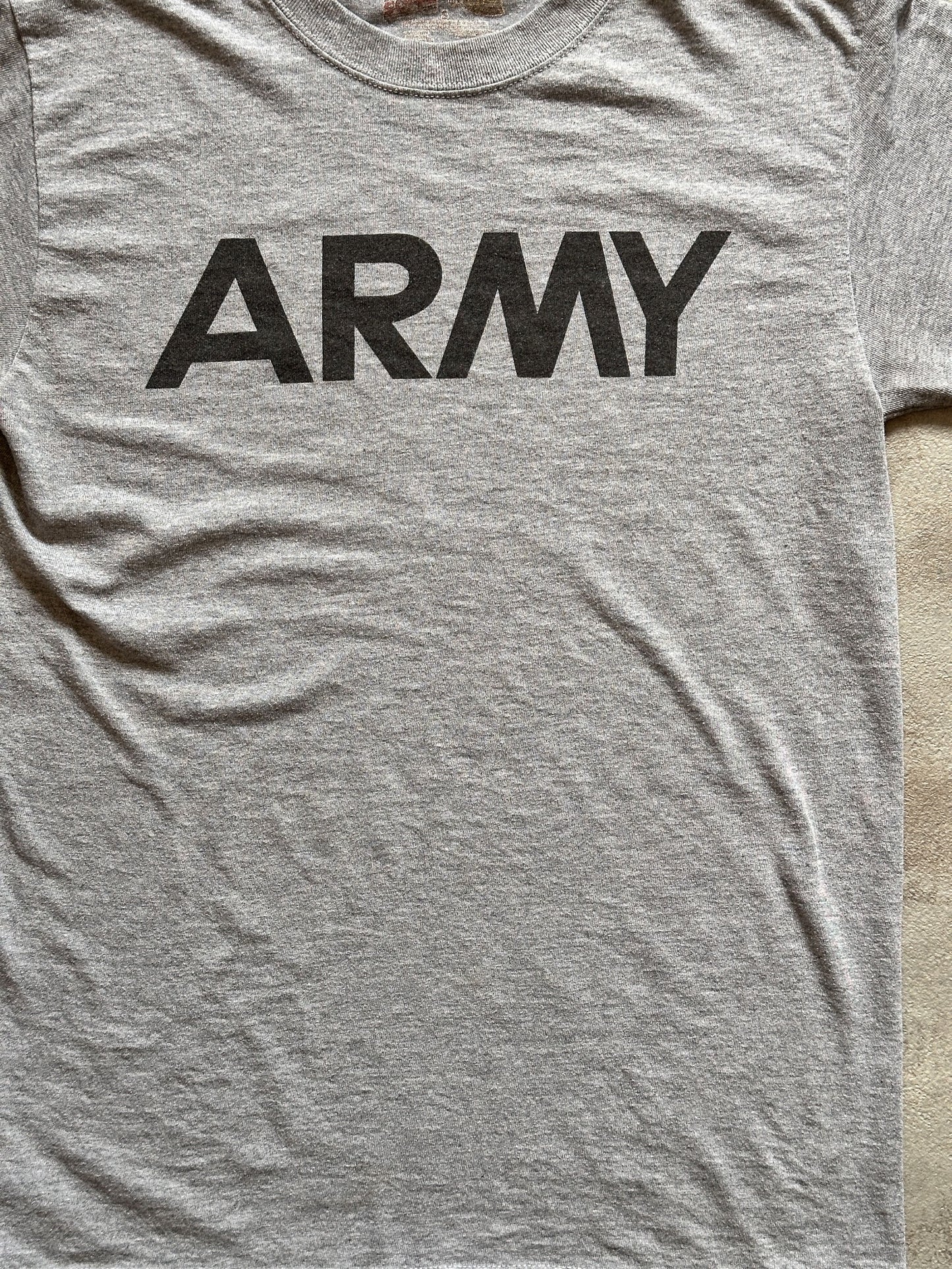 VINTAGE ARMY T-SHIRT - SMALL