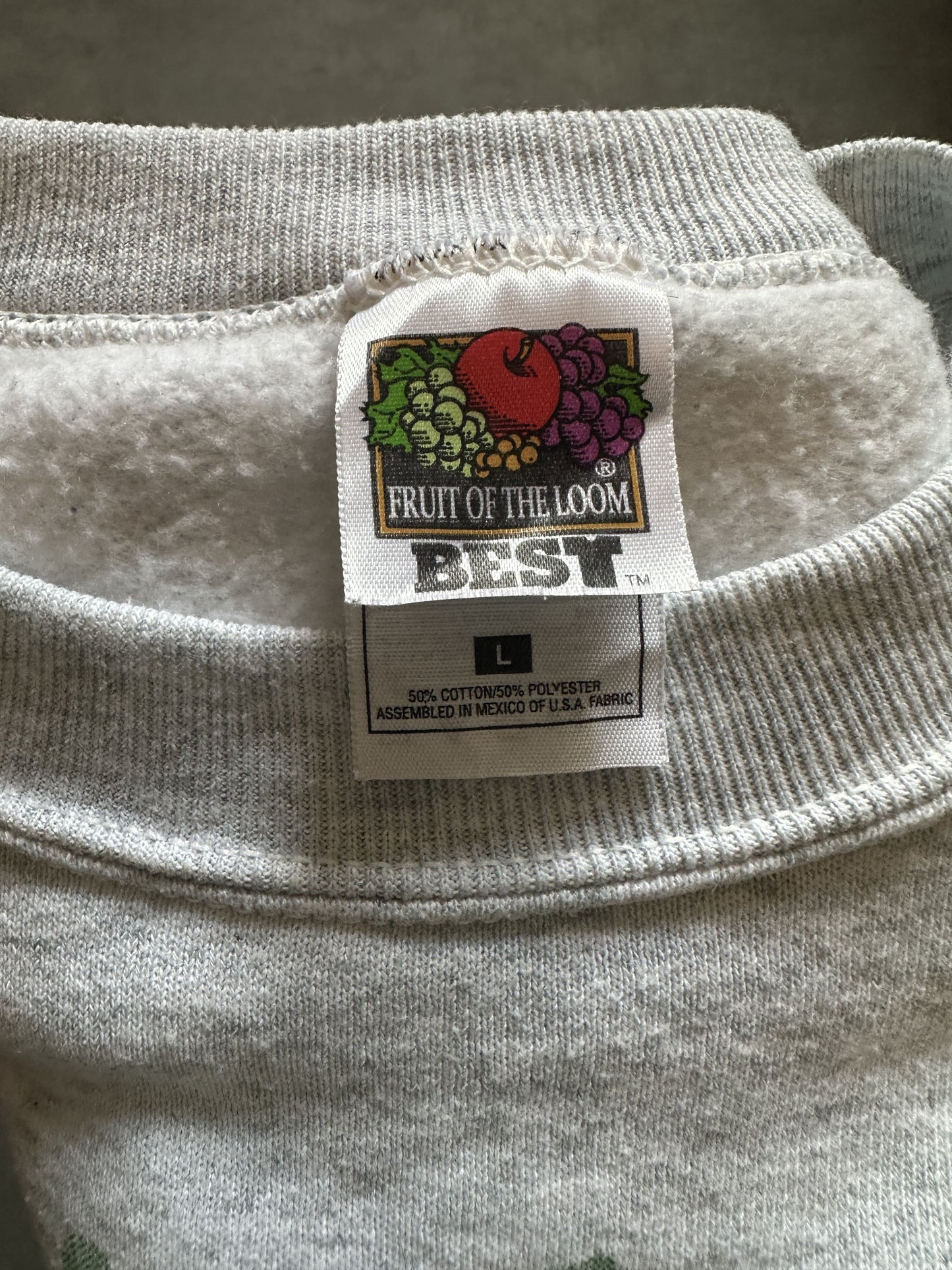 VINTAGE SAINT PATRICK SWEATSHIRT - MEDIUM