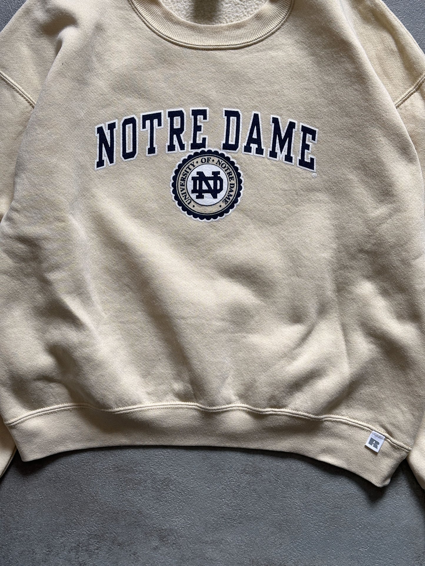 VINTAGE NOTRE DAME UNIVERSITY SWEATSHIRT - XSMALL