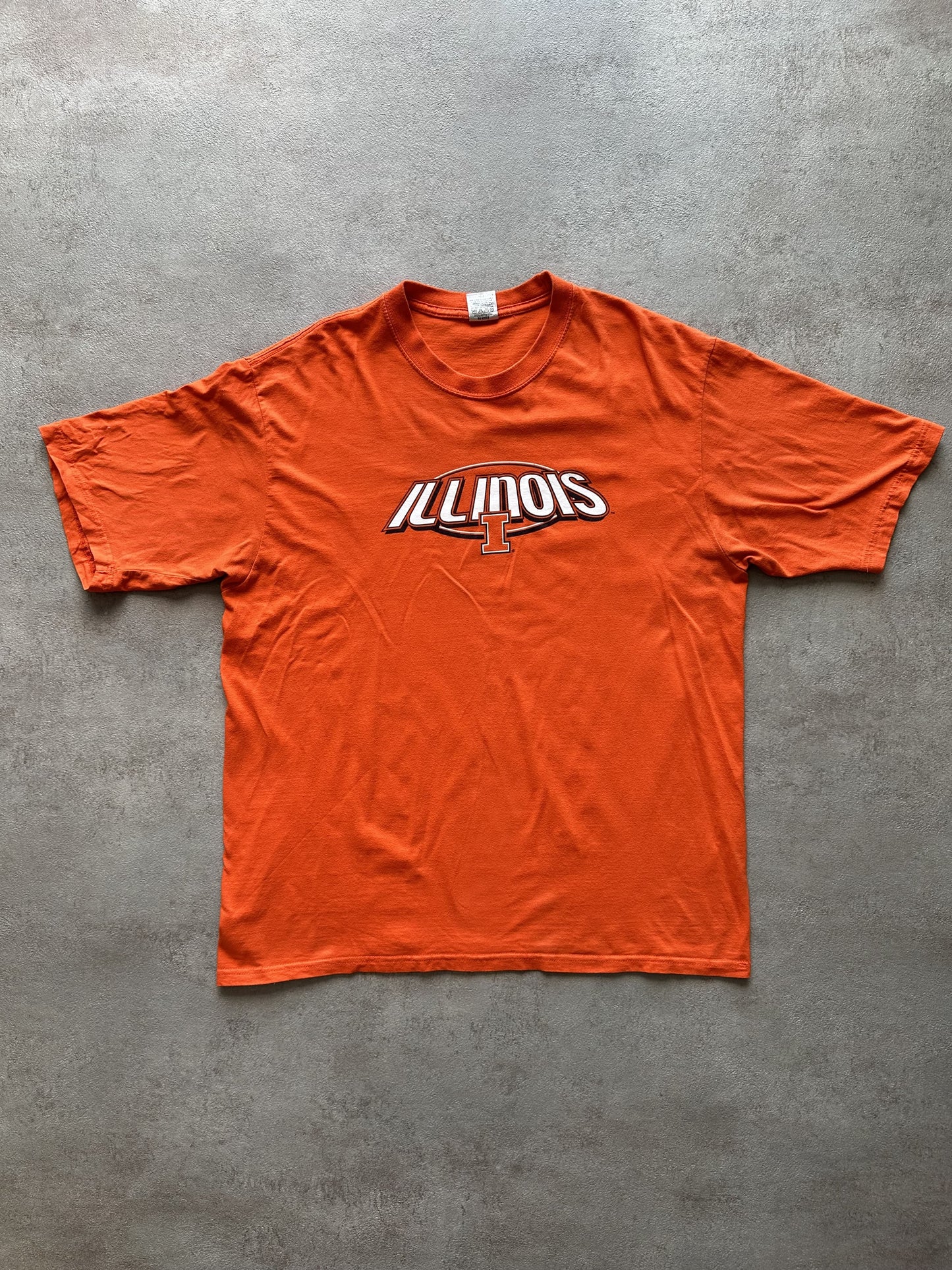 VINTAGE ILLINOIS UNIVERSITY FOOTBALL T-SHIRT - XLARGE