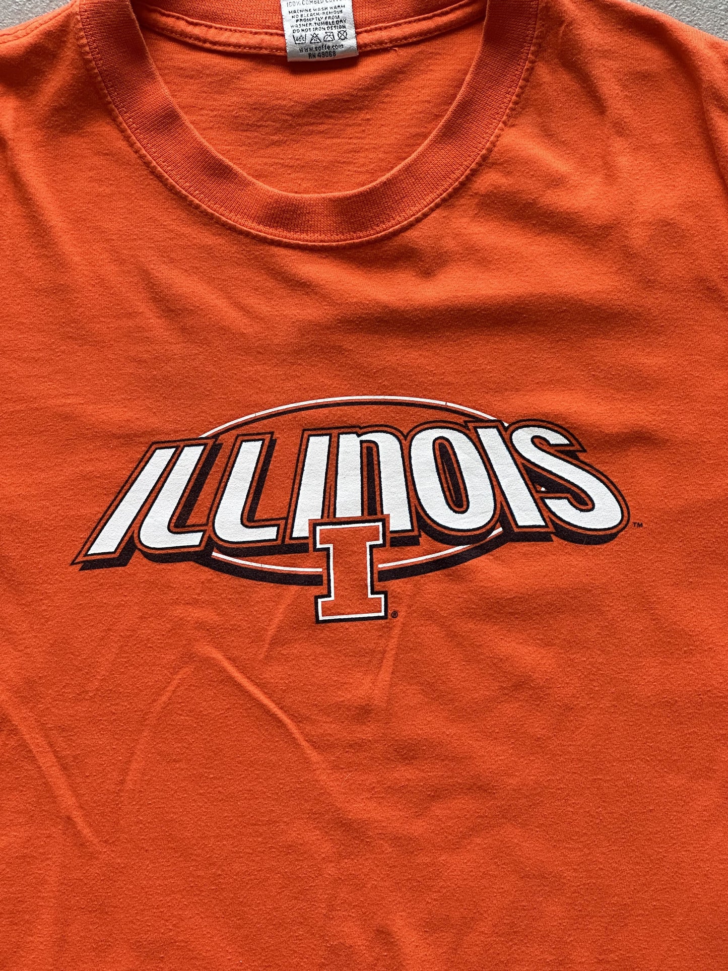 VINTAGE ILLINOIS UNIVERSITY FOOTBALL T-SHIRT - XLARGE