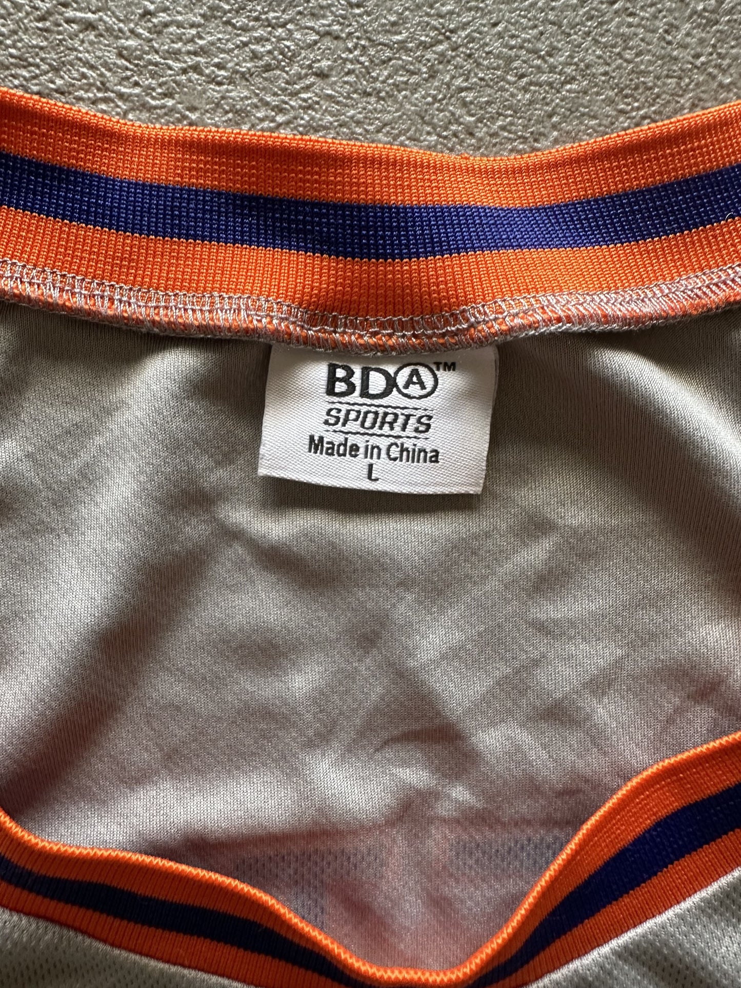 VINTAGE NEW YORK METS BASKETBALL JERSEY - MEDIUM