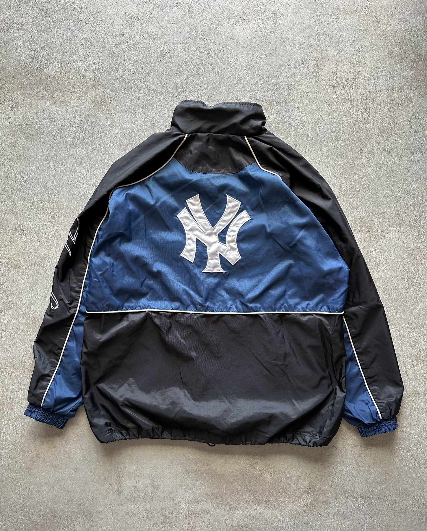 VINTAGE NEW YORK YANKEES WINDBREAKER JACKET - LARGE