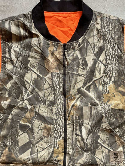 VINTAGE REALTREE CAMO SLEEVELESS JACKET - LARGE